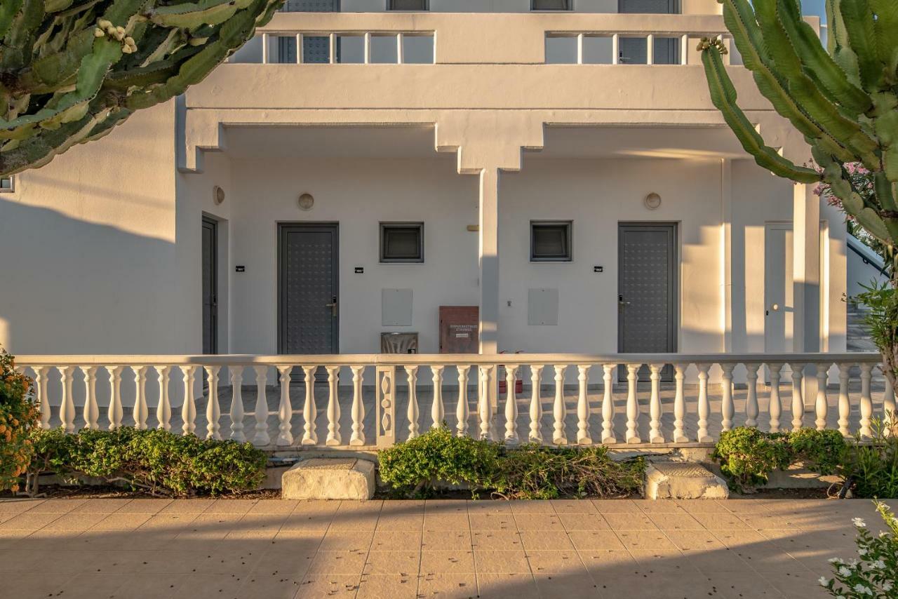 Bright Star Aparthotel Faliraki Exterior foto